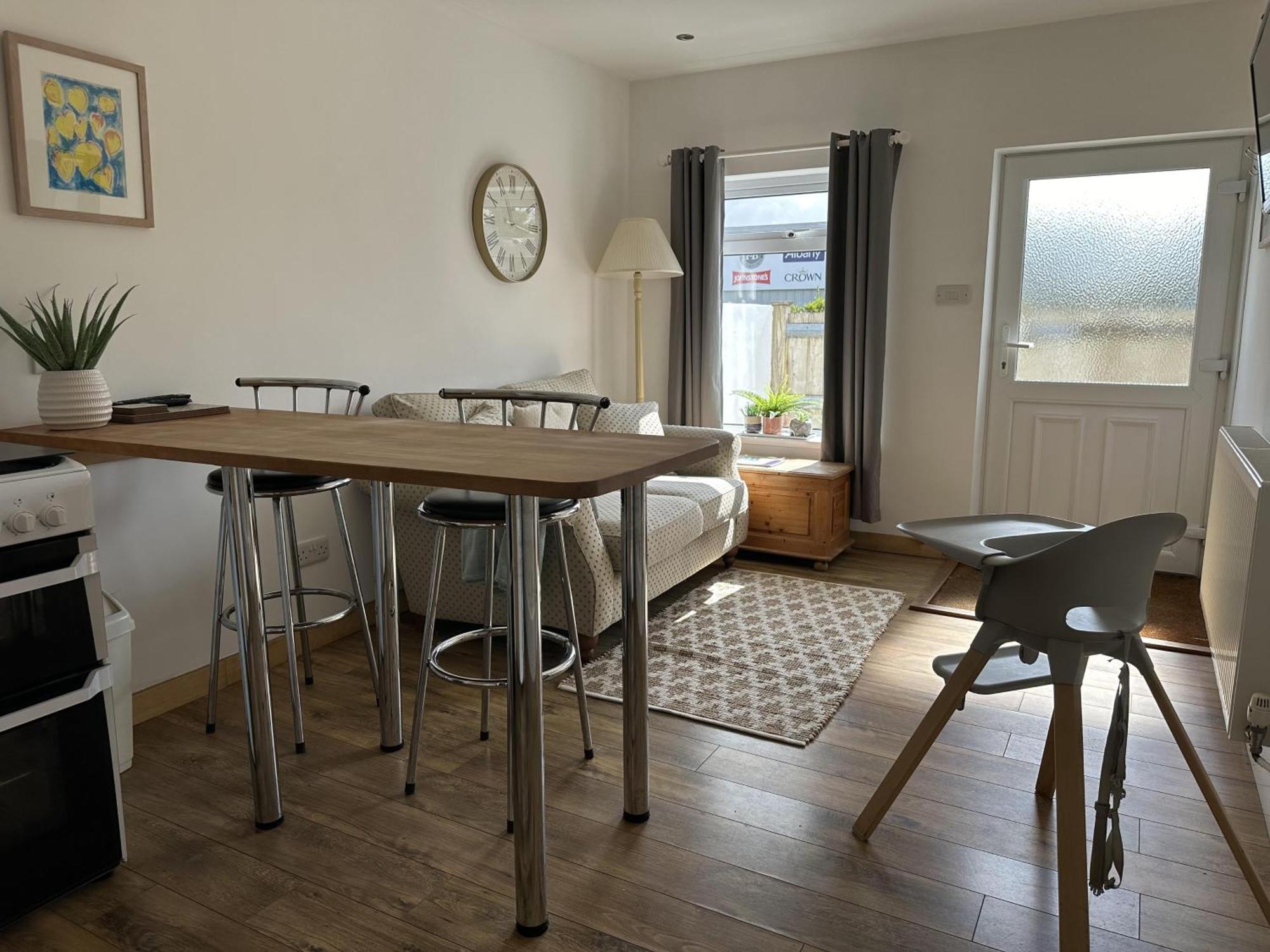 Cozy Coastal Lodge In Hayle Eksteriør billede